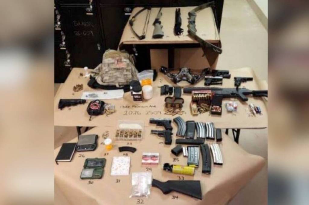 Photo of the drugs and weapons seized. (RCMP)